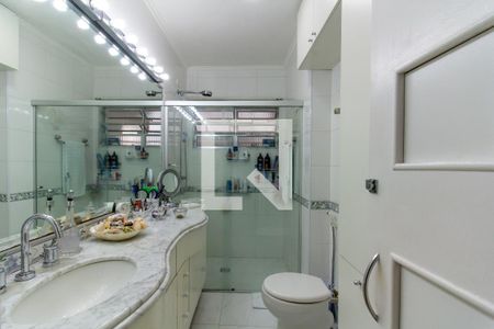 Apartamento à venda com 160m², 2 quartos e 1 vaga Apartamento à venda com 160m², 2 quartos e 1 vagaBanheiro da Suíte
