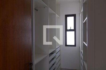 Apartamento para alugar com 179m², 4 quartos e 2 vagas Apartamento para alugar com 179m², 4 quartos e 2 vagasCloset