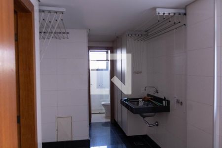 Apartamento para alugar com 179m², 4 quartos e 2 vagas Apartamento para alugar com 179m², 4 quartos e 2 vagasÁrea de Serviço