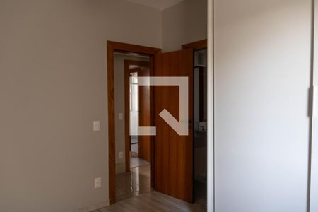 Apartamento para alugar com 179m², 4 quartos e 2 vagas Apartamento para alugar com 179m², 4 quartos e 2 vagasQuarto 1