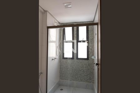 Apartamento para alugar com 179m², 4 quartos e 2 vagas Apartamento para alugar com 179m², 4 quartos e 2 vagasBanheiro