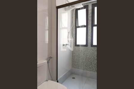 Apartamento para alugar com 179m², 4 quartos e 2 vagas Apartamento para alugar com 179m², 4 quartos e 2 vagasBanheiro