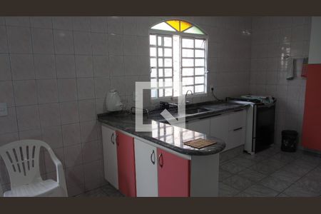 Casa à venda com 187m², 4 quartos e 2 vagasCozinha