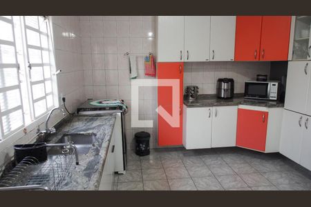 Casa à venda com 187m², 4 quartos e 2 vagasCozinha
