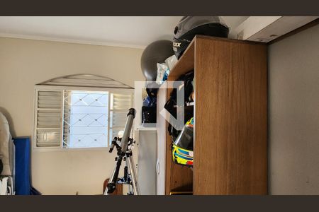 Casa à venda com 187m², 4 quartos e 2 vagas Casa à venda com 187m², 4 quartos e 2 vagasQuarto 4