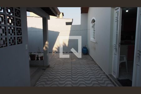 Casa à venda com 187m², 4 quartos e 2 vagasQuintal