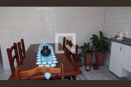 Casa à venda com 187m², 4 quartos e 2 vagasCozinha