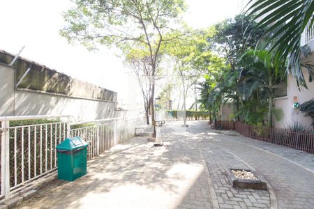 Apartamento à venda com 65m², 2 quartos e 1 vagaÁrea comum