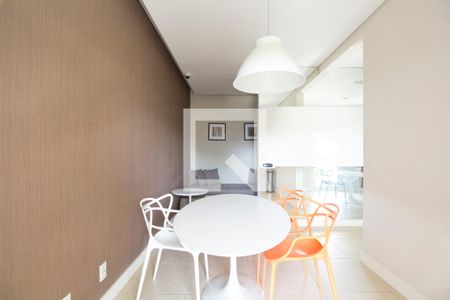 Apartamento à venda com 65m², 2 quartos e 1 vagaÁrea comum