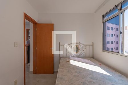 Quarto 2 de apartamento para alugar com 2 quartos, 55m² em São João Batista (venda Nova), Belo Horizonte