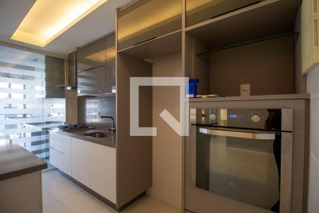 Apartamento à venda com 70m², 2 quartos e 1 vagaCozinha e Área de Serviço