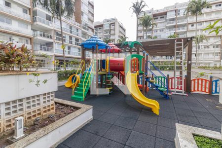 Apartamento à venda com 70m², 2 quartos e 1 vagaÁrea Comum - Playground