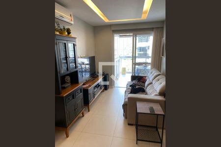 Apartamento à venda com 70m², 2 quartos e 1 vagaSala