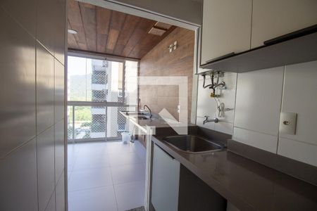 Apartamento à venda com 70m², 2 quartos e 1 vagaCozinha e Área de Serviço