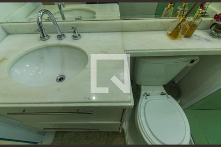 Apartamento para alugar com 76m², 2 quartos e 2 vagas Apartamento para alugar com 76m², 2 quartos e 2 vagasBanheiro da Suíte