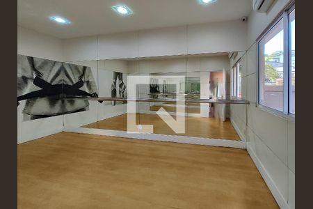 Apartamento à venda com 80m², 3 quartos e 1 vaga Apartamento à venda com 80m², 3 quartos e 1 vagaÁrea comum