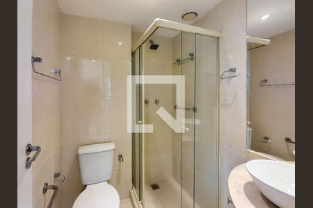 Apartamento à venda com 80m², 3 quartos e 1 vaga Apartamento à venda com 80m², 3 quartos e 1 vagaBanheiro Social