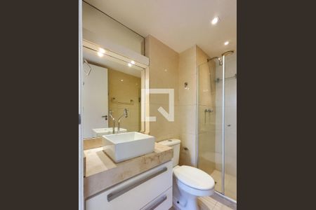 Apartamento à venda com 80m², 3 quartos e 1 vaga Apartamento à venda com 80m², 3 quartos e 1 vagaBanheiro Suite