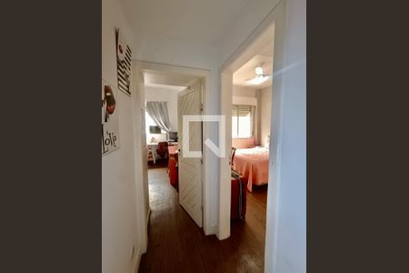 Apartamento à venda com 105m², 3 quartos e 1 vaga Apartamento à venda com 105m², 3 quartos e 1 vagaCorredor