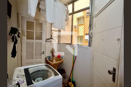 Apartamento à venda com 105m², 3 quartos e 1 vaga Apartamento à venda com 105m², 3 quartos e 1 vagaÁrea serviço