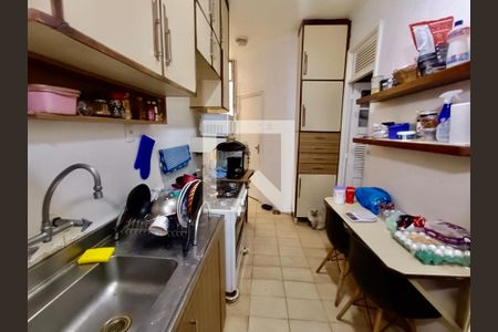 Apartamento à venda com 105m², 3 quartos e 1 vaga Apartamento à venda com 105m², 3 quartos e 1 vagaCopa Cozinha