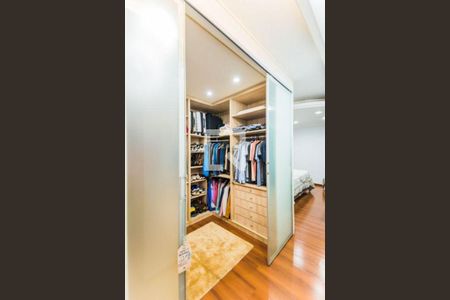 Casa à venda com 4 quartos, 280m² em Saúde, São Paulo