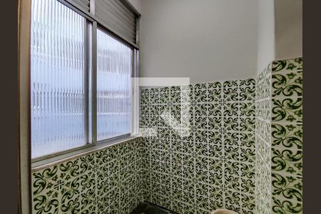 Apartamento à venda com 85m², 2 quartos e sem vagaCozinha e Área de Serviço