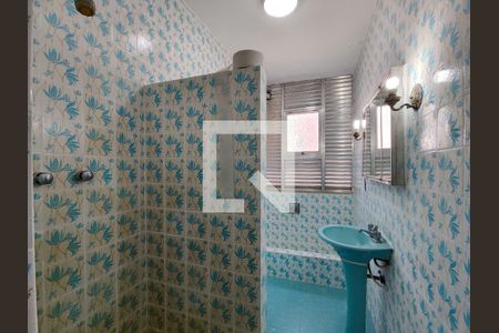 Apartamento à venda com 85m², 2 quartos e sem vagaBanheiro Corredor