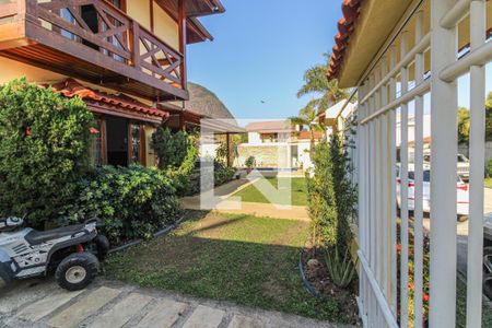 Casa de condomínio à venda com 320m², 4 quartos e 4 vagasÁrea externa