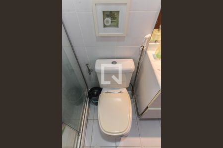 Casa de condomínio à venda com 320m², 4 quartos e 4 vagasSuíte 3 - Banheiro