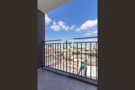 Apartamento à venda com 36m², 2 quartos e 1 vaga Apartamento à venda com 36m², 2 quartos e 1 vagaVaranda