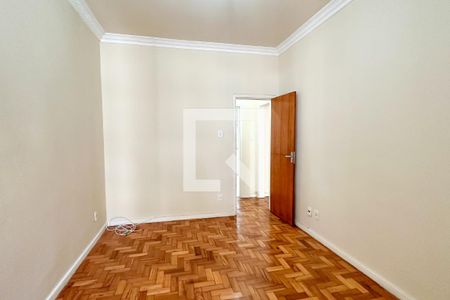 Quarto 01 de apartamento à venda com 2 quartos, 65m² em Copacabana, Rio de Janeiro