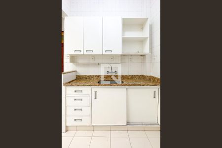 Apartamento à venda com 65m², 2 quartos e sem vaga Apartamento à venda com 65m², 2 quartos e sem vagaCozinha