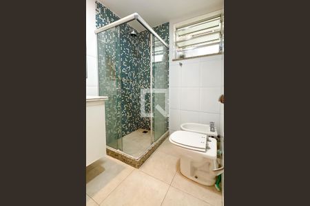 Apartamento à venda com 65m², 2 quartos e sem vaga Apartamento à venda com 65m², 2 quartos e sem vagaBanheiro Social