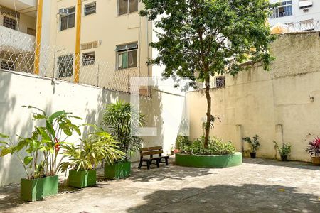 Apartamento à venda com 65m², 2 quartos e sem vaga Apartamento à venda com 65m², 2 quartos e sem vagaÁrea comum