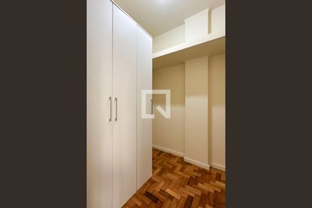 Apartamento à venda com 65m², 2 quartos e sem vaga Apartamento à venda com 65m², 2 quartos e sem vagaQuarto de Serviço