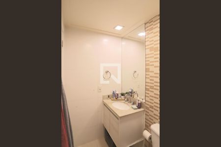 Apartamento à venda com 83m², 3 quartos e 1 vaga Apartamento à venda com 83m², 3 quartos e 1 vagaBanheiro