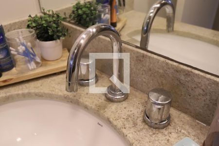 Apartamento à venda com 83m², 3 quartos e 1 vaga Apartamento à venda com 83m², 3 quartos e 1 vagaBanheiro