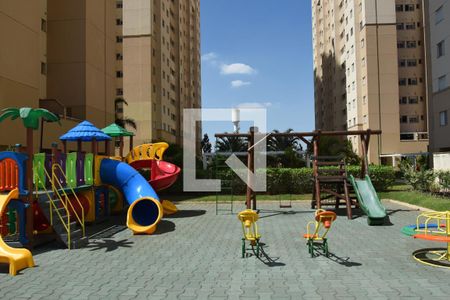 Casa de condomínio à venda com 96m², 3 quartos e 2 vagasÁrea comum - Playground