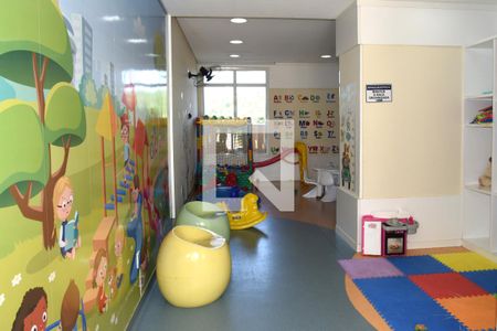 Casa de condomínio à venda com 96m², 3 quartos e 2 vagasBrinquedoteca