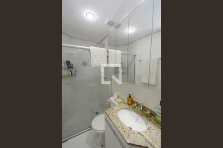 Casa de condomínio à venda com 96m², 3 quartos e 2 vagasBanheiro da Suíte