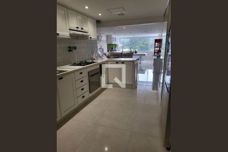 Apartamento à venda com 146m², 3 quartos e 1 vaga