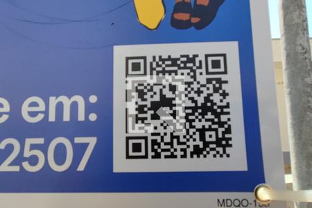 Casa à venda com 107m², 3 quartos e 3 vagasPLACA INSTALADA NA FACHADA 