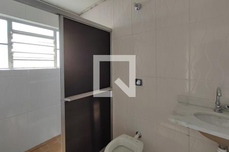 Casa à venda com 107m², 3 quartos e 3 vagasLavabo