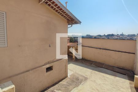 Casa à venda com 107m², 3 quartos e 3 vagasQuintal 