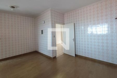 Casa à venda com 107m², 3 quartos e 3 vagasCozinha 