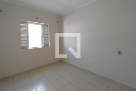 Casa à venda com 107m², 3 quartos e 3 vagasQuarto 2
