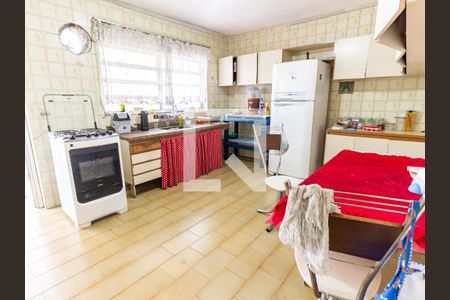 Casa à venda com 175m², 3 quartos e 2 vagasCozinha