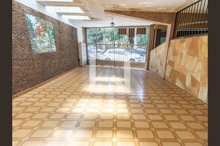Casa à venda com 175m², 3 quartos e 2 vagasGaragem
