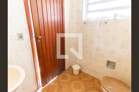 Casa à venda com 175m², 3 quartos e 2 vagasBanheiro 2